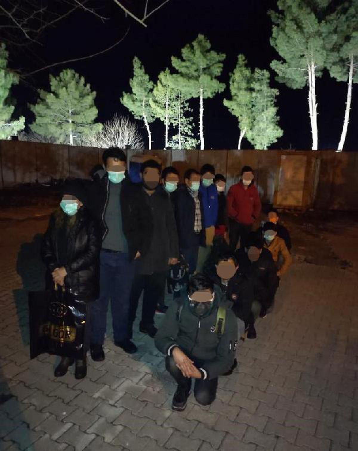 Diyarbakır'da 20 kaçak göçmene sınır dışı; organizatör tutuklandı