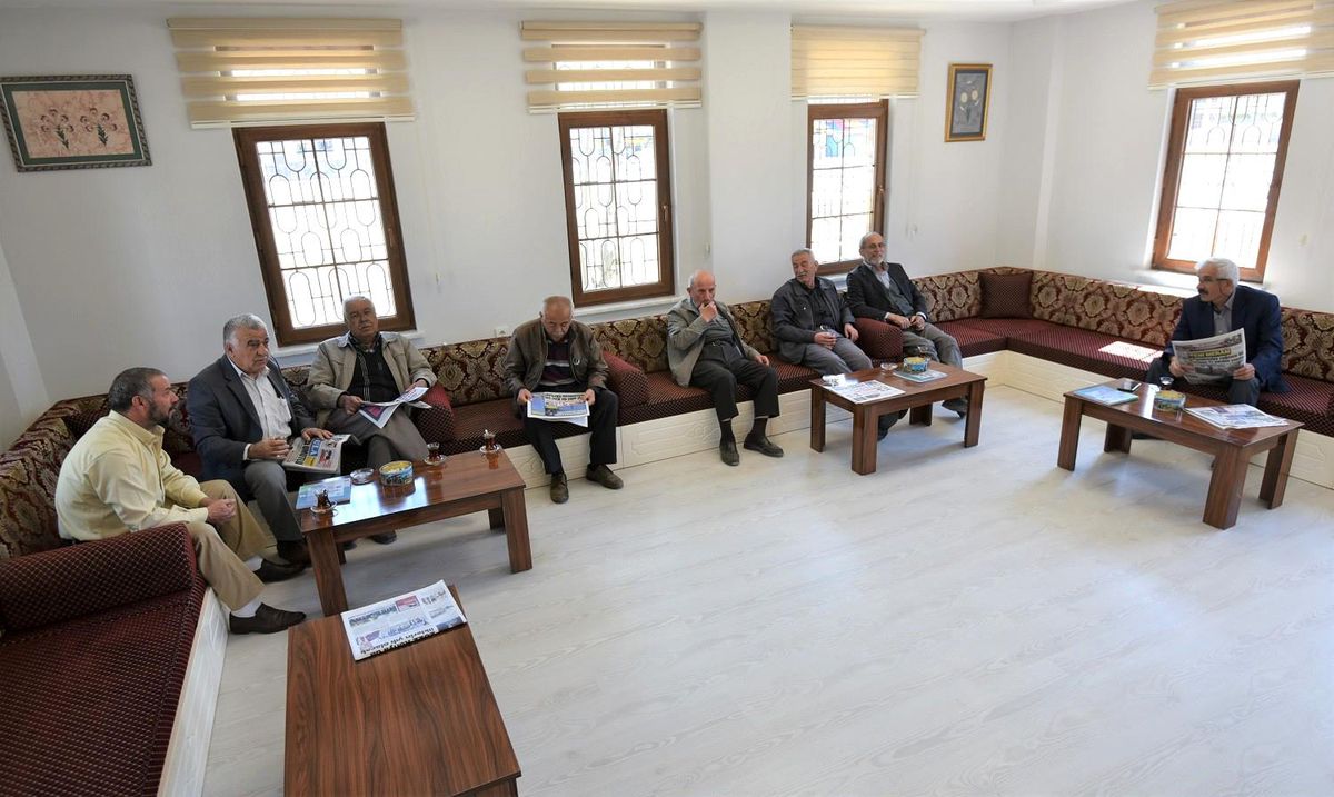 Karatay Belediyesi'nden 3 yeni emekli konağı