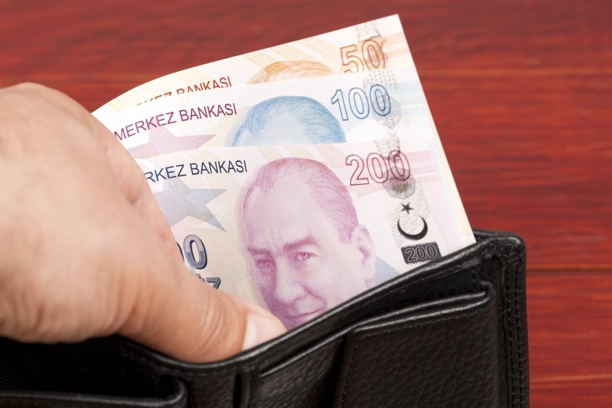 "Konut finansman paketlerinde kredi şartlarına dikkat edilmeli"