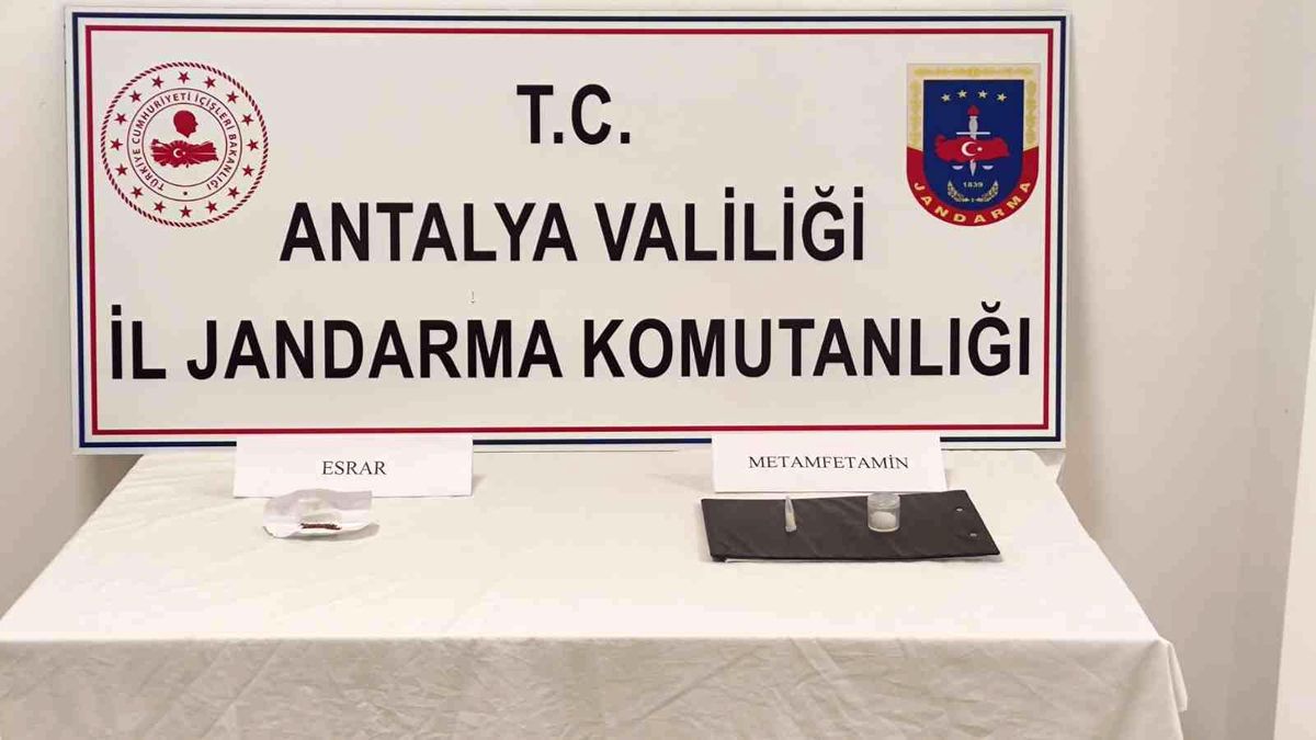 Manavgat\'ta uyuşturucu operasyonu