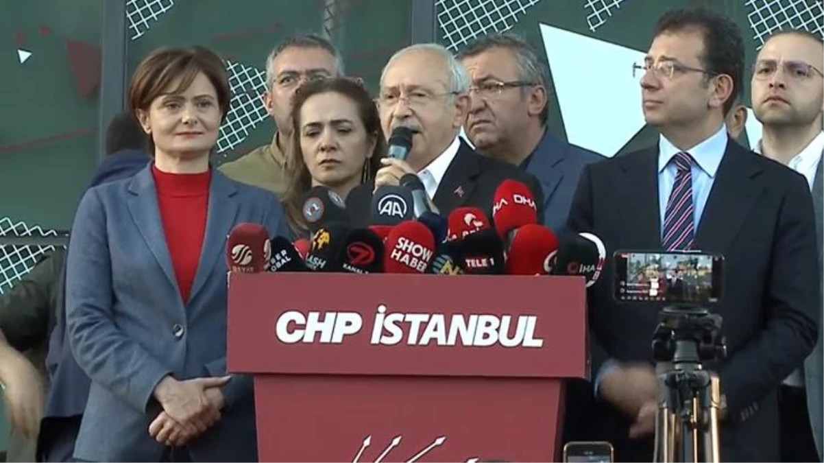 CHP lideri Kılıçdaroğlu, Canan Kaftancıoğlu\'nun cezasının onanmasından sonra parti binası önünde konuşuyor