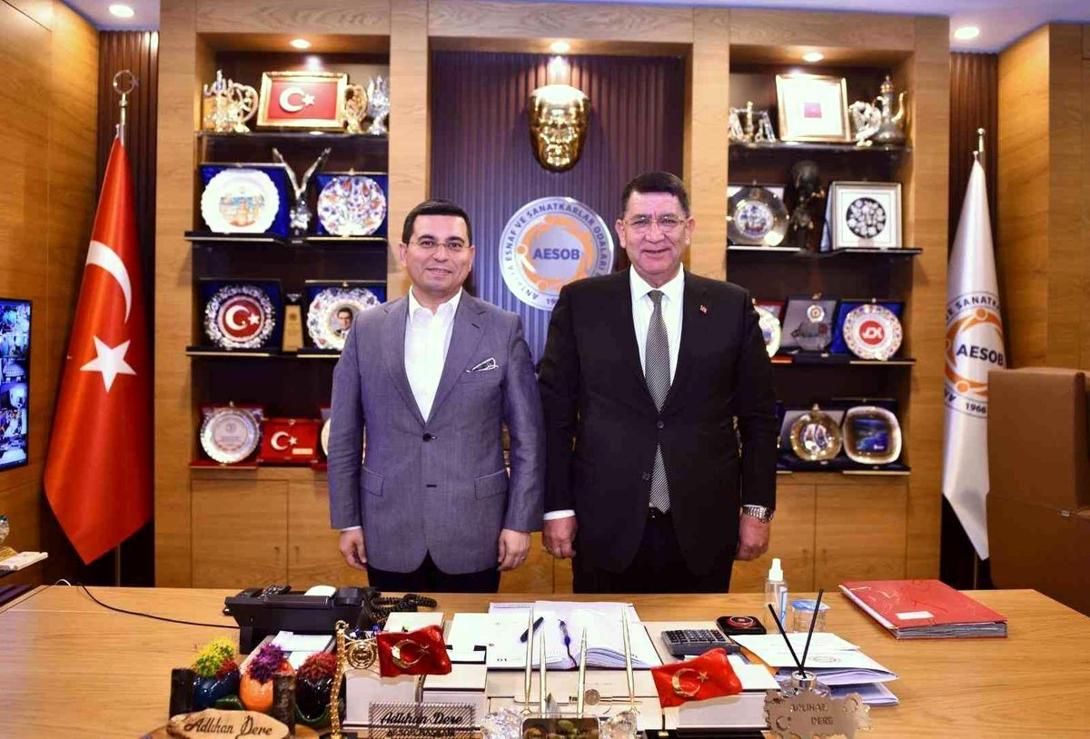 Kepez Belediye Başkanı Tütüncü, AESOB Başkanı Dere\'yi ziyaret etti