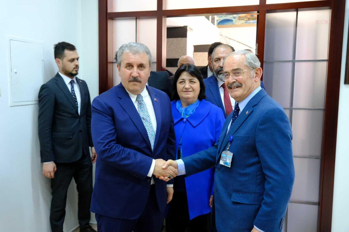 BBP Genel Başkanı Destici\'den Yılmaz Büyükerşen\'e Ziyaret