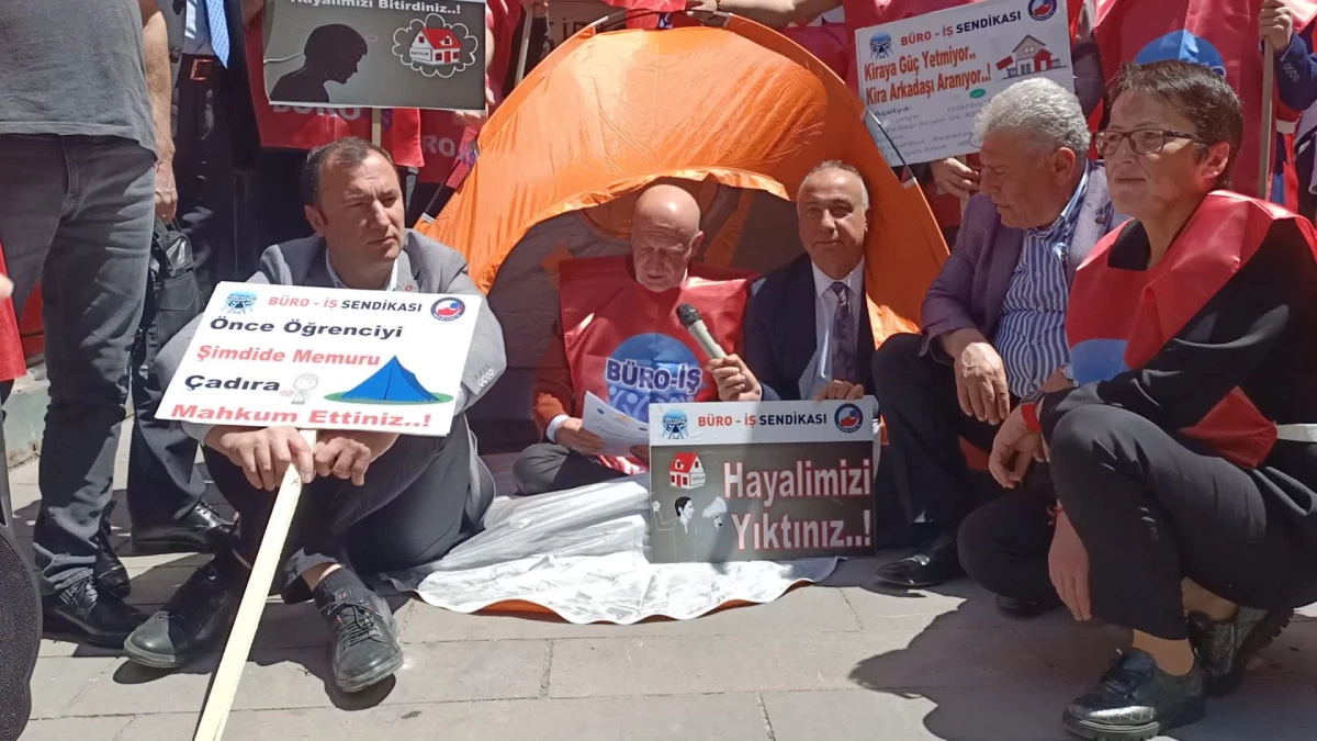 Büro-İş'ten Artan Kira Fiyatlarına Çadırlı Protesto: 'Bir Ev Hayalimiz Vardı Onu da Yıktılar'