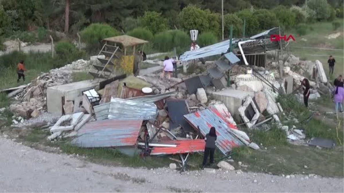 ÇANAKKALE\'DE GERÇEĞİNİ ARATMAYAN DEPREM TATBİKATI