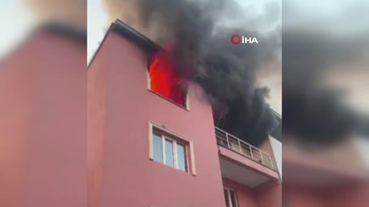 Cinnet geçiren adam evini böyle yaktı