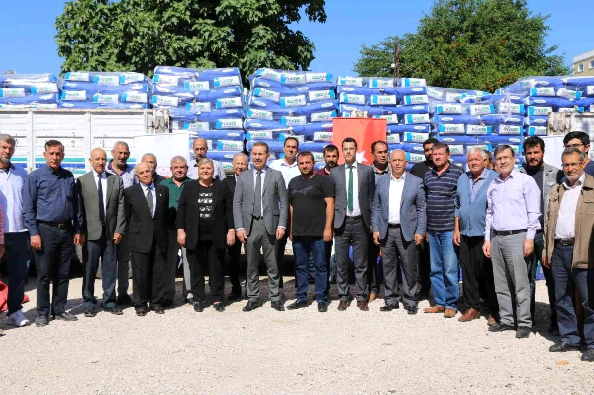 Adana\'da soya üreticilerine tohum dağıtıldı