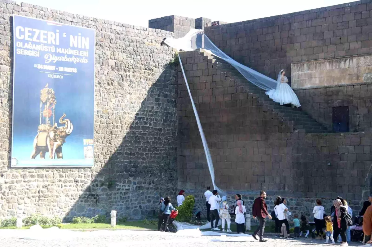 Diyarbakır\'ın tarihi mekânlarını gelin duvağı sardı