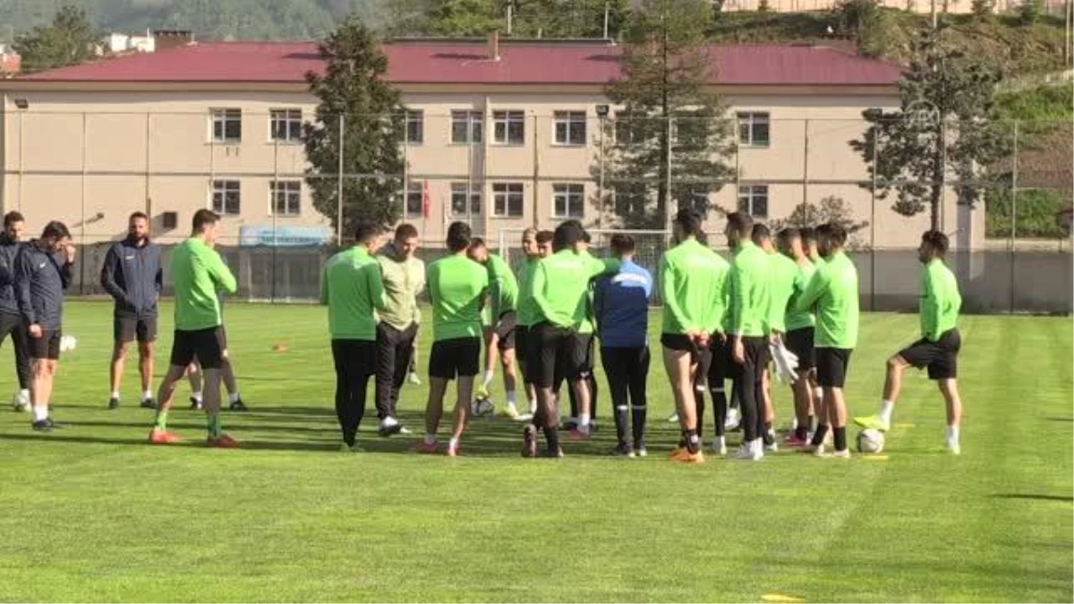 Giresunspor kaptanı Zeki Yavru\'ya göre başarılarının sırrı: İnanç