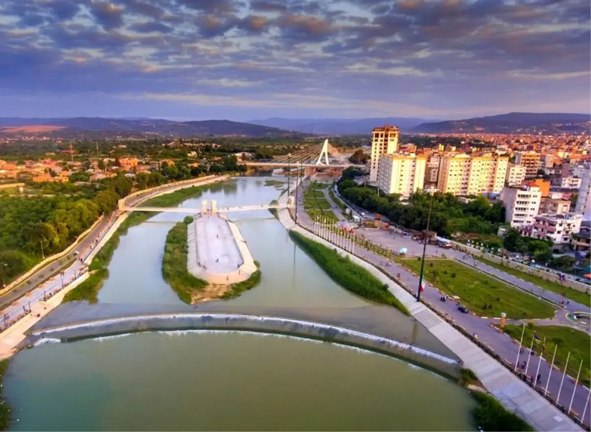 İran\'ın turizm başkenti Sari\'de tanıtım programı ve festival düzenlendi