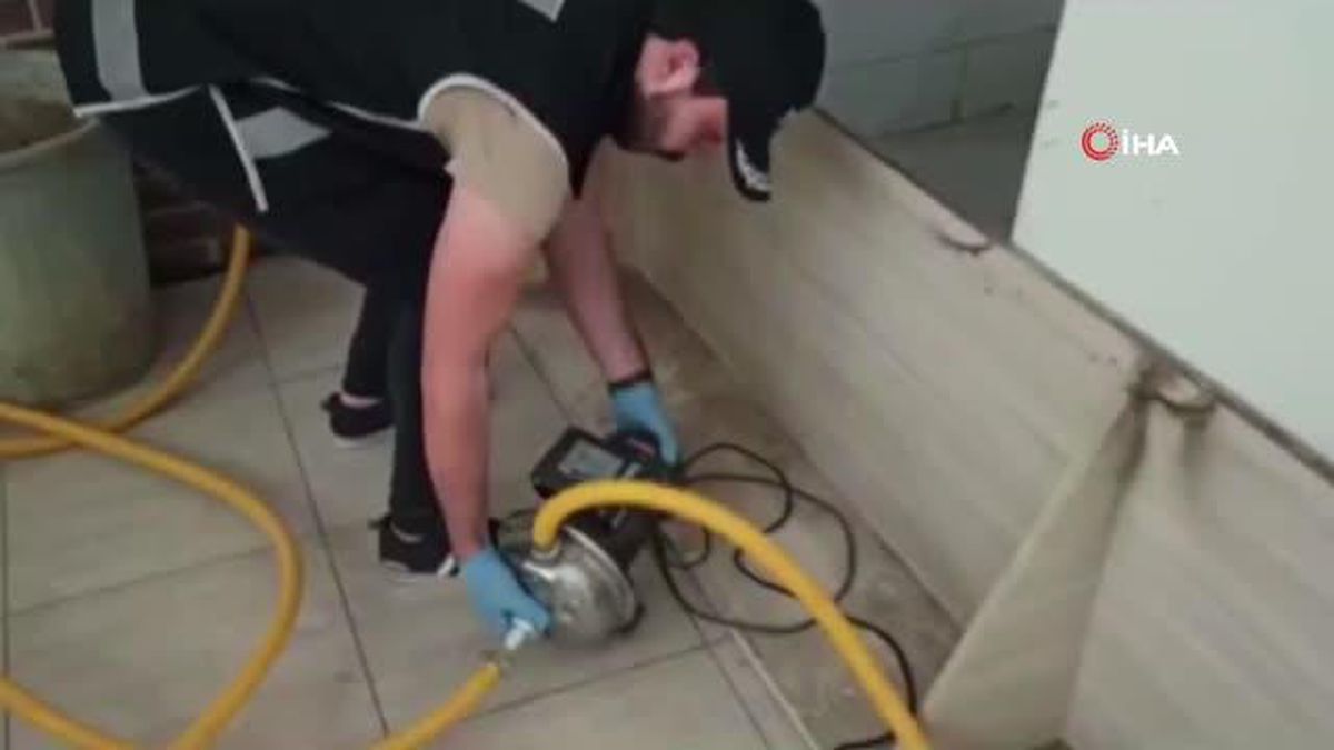 İzmir'de sahte etil alkol baskını: 10 bin litreyi aşkın ele geçirildi