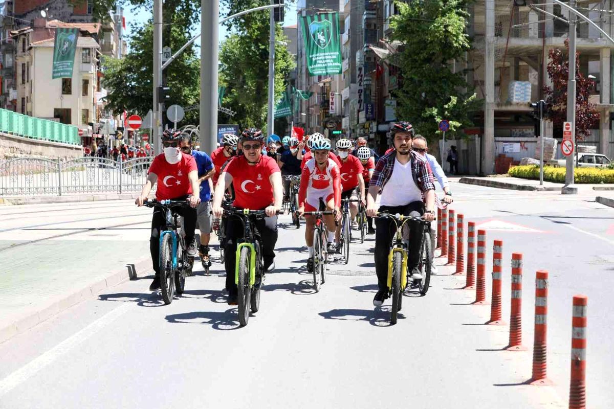 Kocaeli\'de 1000 bisikletli 19 Mayıs\'ta pedal çevirecek