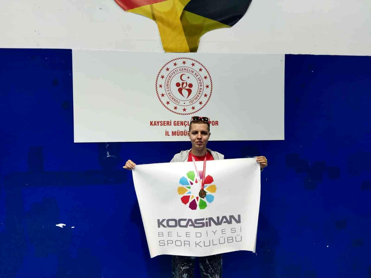 Kocasinan Belediyespor\'un özel sporcusu şampiyonu oldu