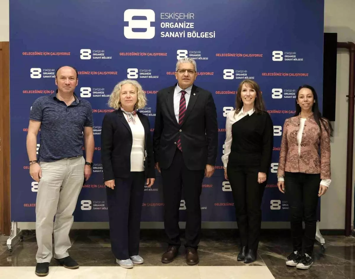 Makina Mühendisleri Odasından Başkan Küpeli\'ye ziyaret