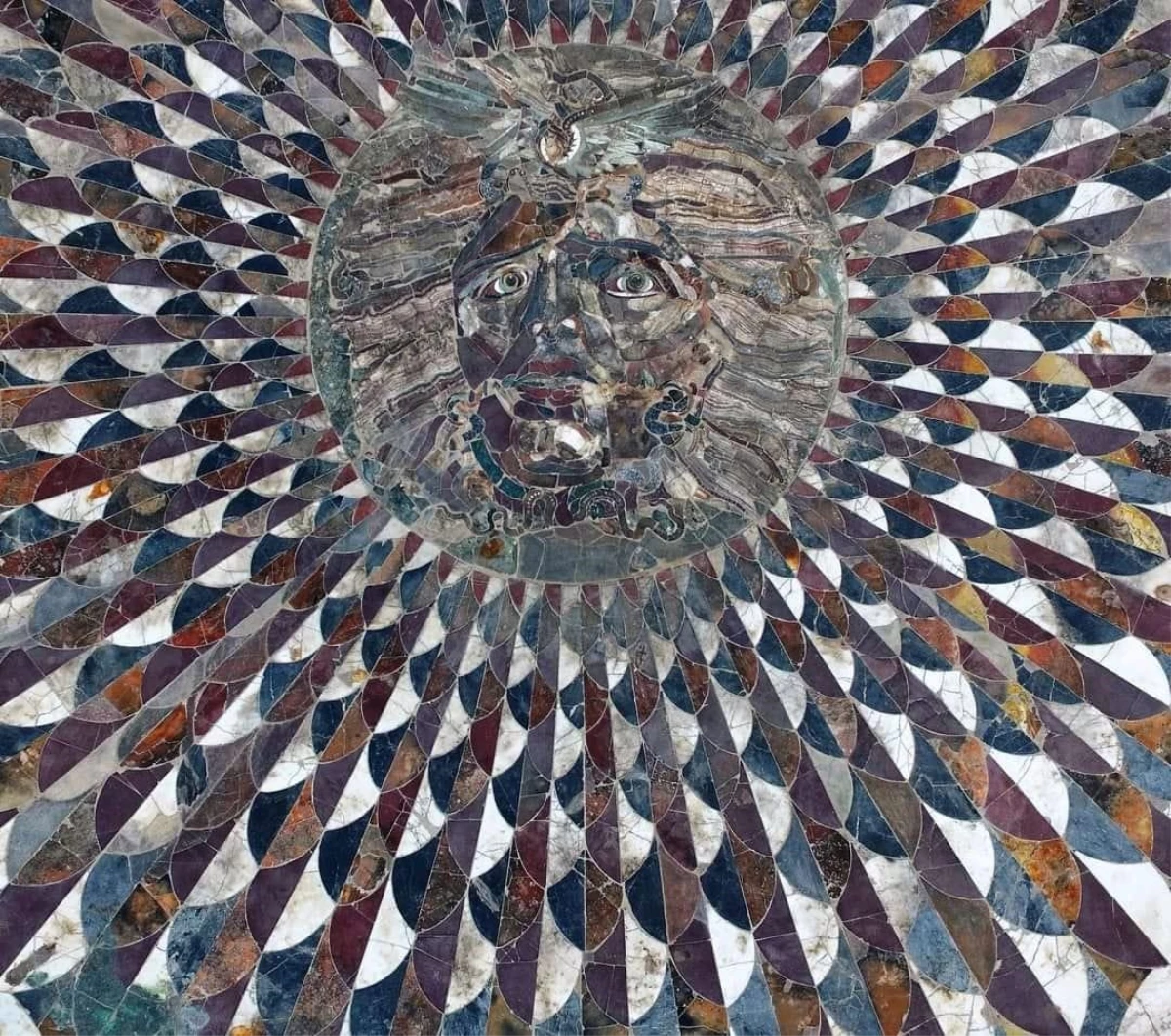 "Medusa Mozaiği", Burdur\'da Ziyarete Açıldı