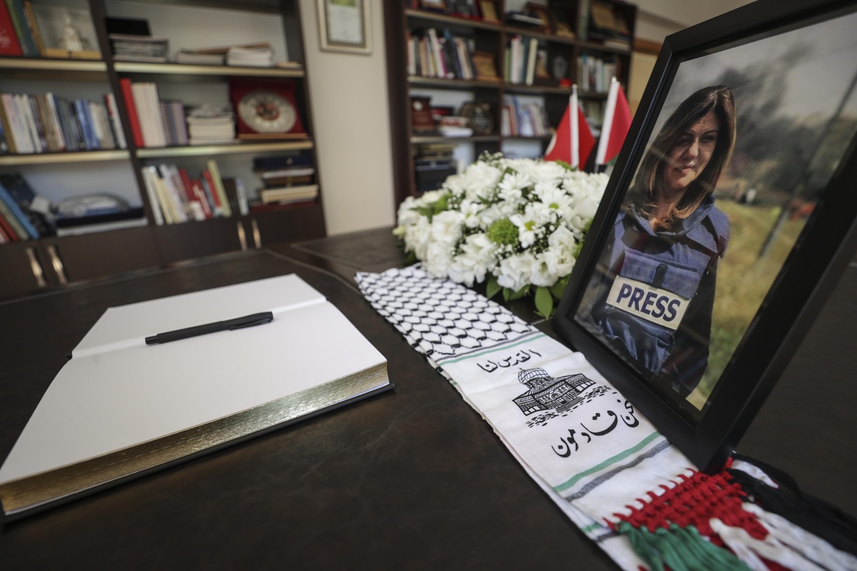Son dakika haberleri: Öldürülen Al Jazeera muhabiri için Filistin\'in Ankara Büyükelçiliğinde taziye defteri açıldı