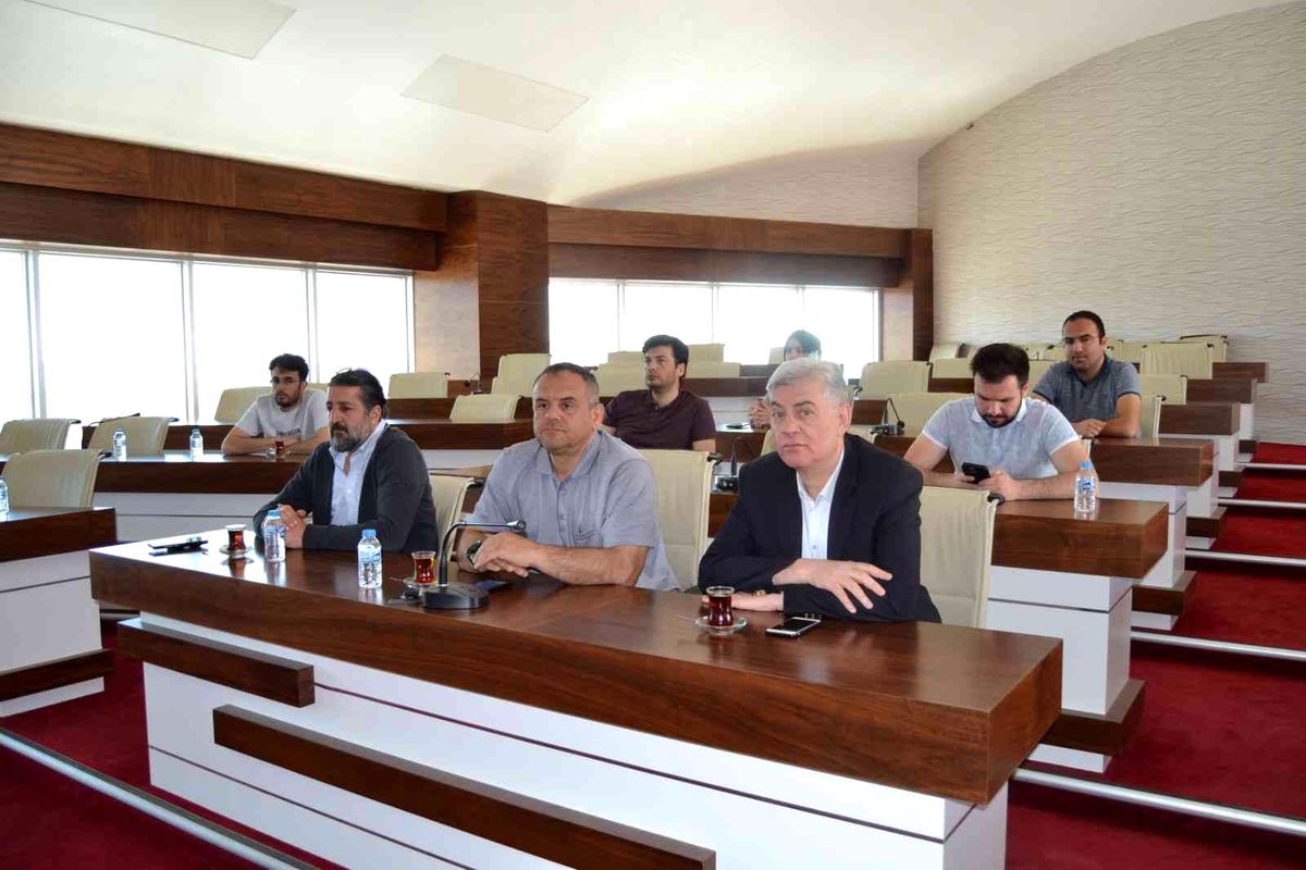 OSB\'de sanayiciler Yeşil Destek Programı hakkında bilgilendirildi