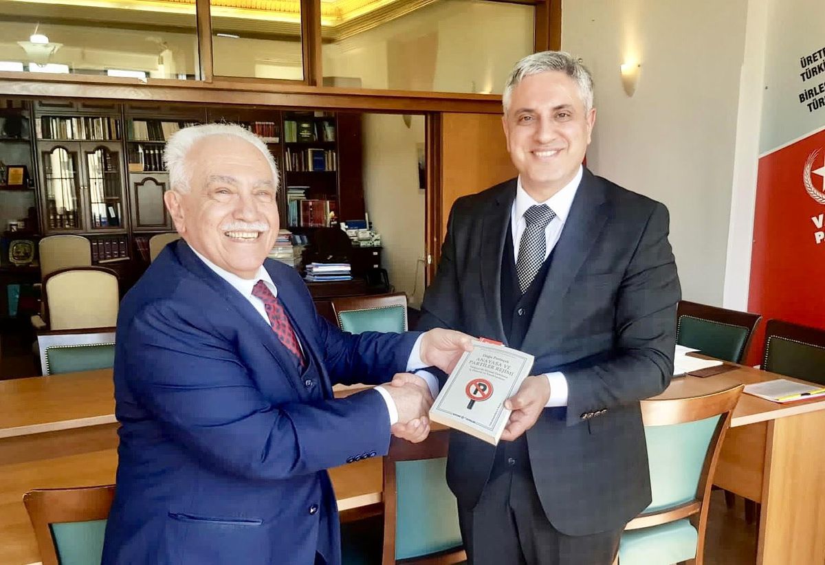 Osmanlı Ocakları Genel Başkanı Canpolat\'tan, Vatan Partisi Genel Başkanı Perinçek\'e ziyaret