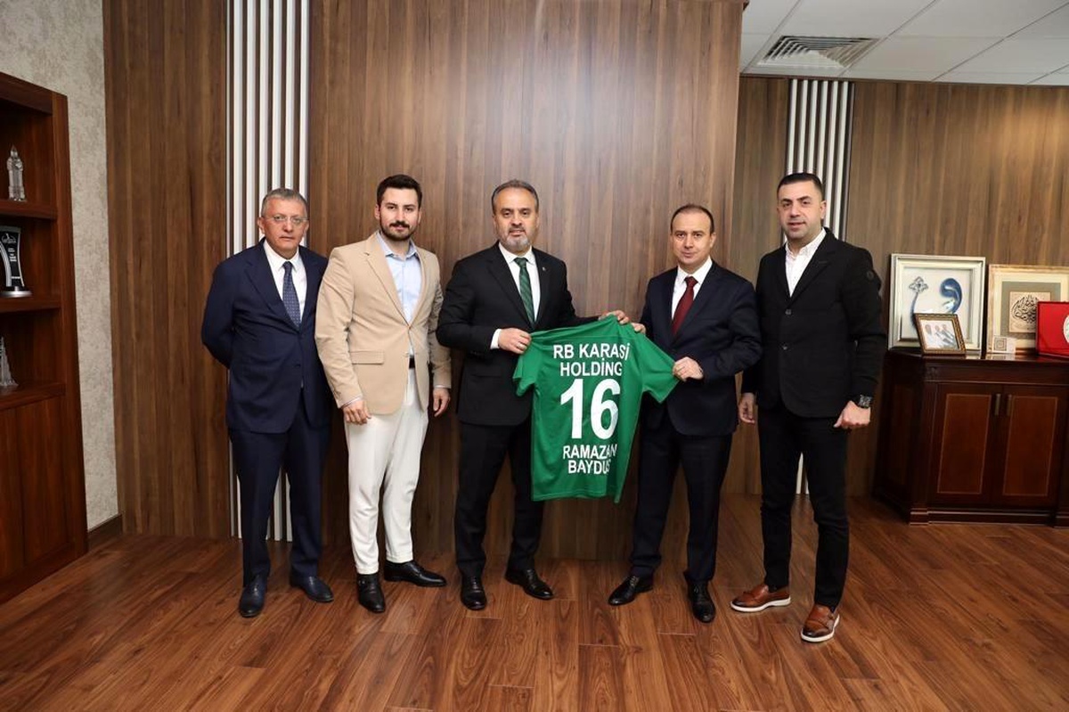 RB Karesi Tekstil\'den Bursaspor\'a destek