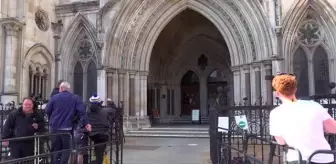 Rebekah Vardy ve Coleen Rooney arasındaki iftira davasında 4. gün