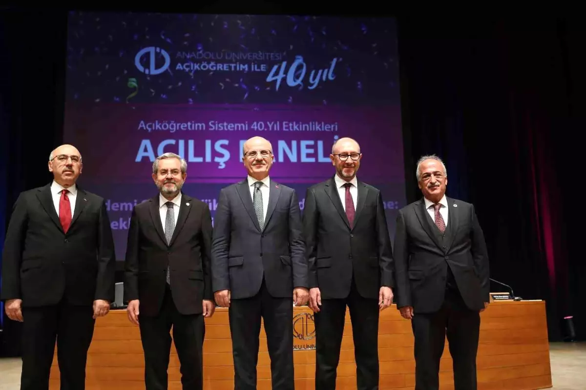 Rektör Çomaklı, açıköğretim sisteminin 40.yılı etkinliklerine katıldı