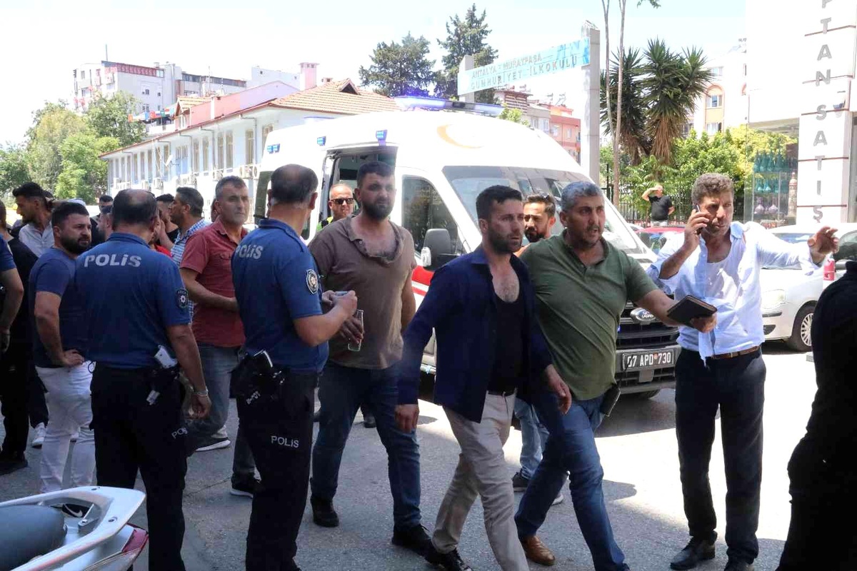 Son dakika... Tapu kavgasında taş ve sopalar konuştu: 10 yaralı