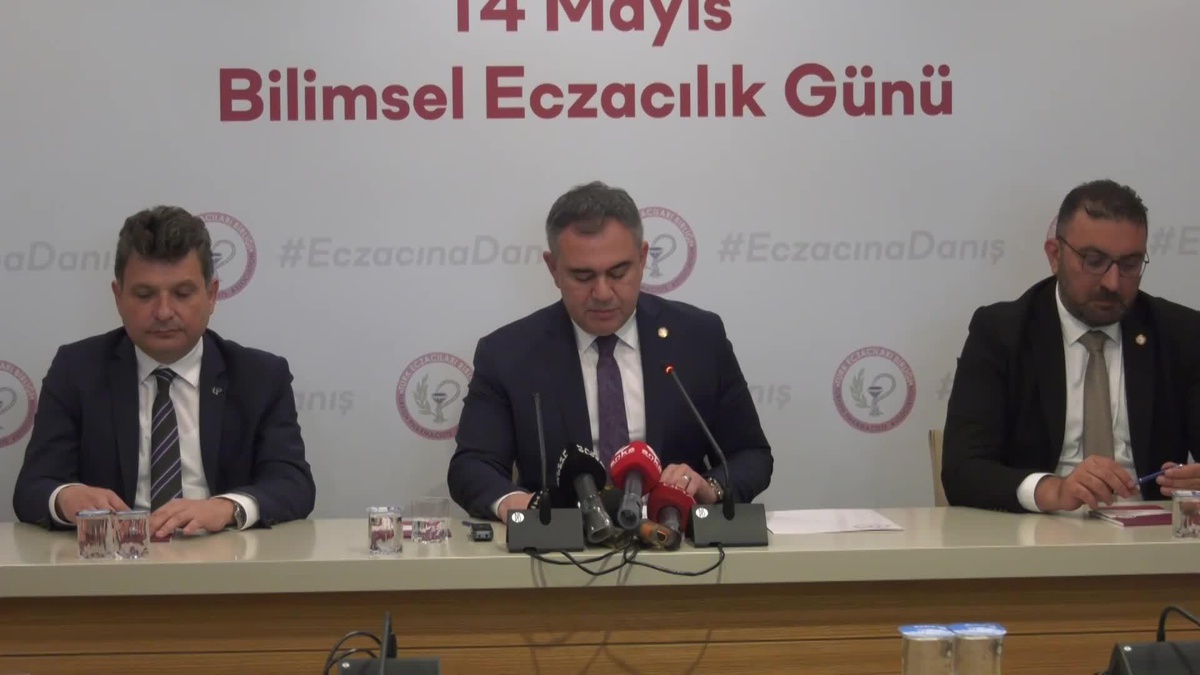 Son dakika haberleri: Türk Eczacılar Birliği Başkanı Arman Üney: "İlaç Fiyat Kararnamesi acilen güncellenmelidir"