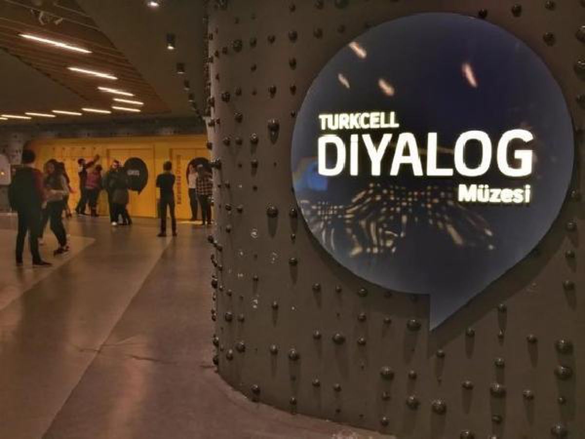 Turkcell Diyalog Müzesi\'nde "diyalog" artarak sürüyor