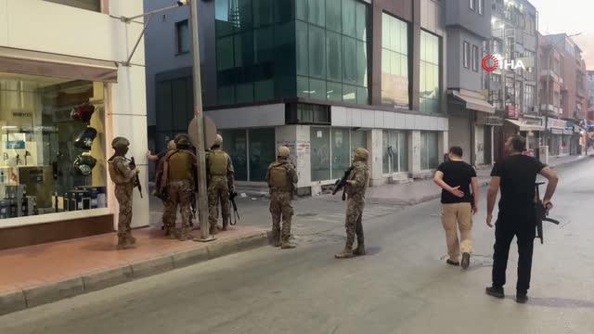 Adana\'da organize suç örgütüne operasyon: 35 gözaltı