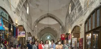 CHP'li Büyükşehir Belediye Başkanlarının Eşleri de Mersin'de Buluştu