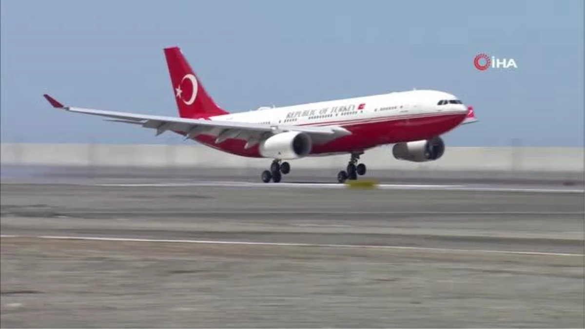 Cumhurbaşkanı Recep Tayyip Erdoğan\'ın uçağı Rize-Artvin Havalimanı pistine indi