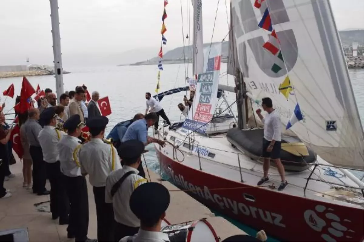 "Gelecek İçin Yelken Açıyoruz" Ekibi, Arsuz\'a Ulaştı