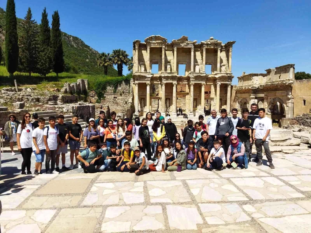 Köyceğizli öğrenciler Efes, Şirince ve Kuşadası\'nı gezdi