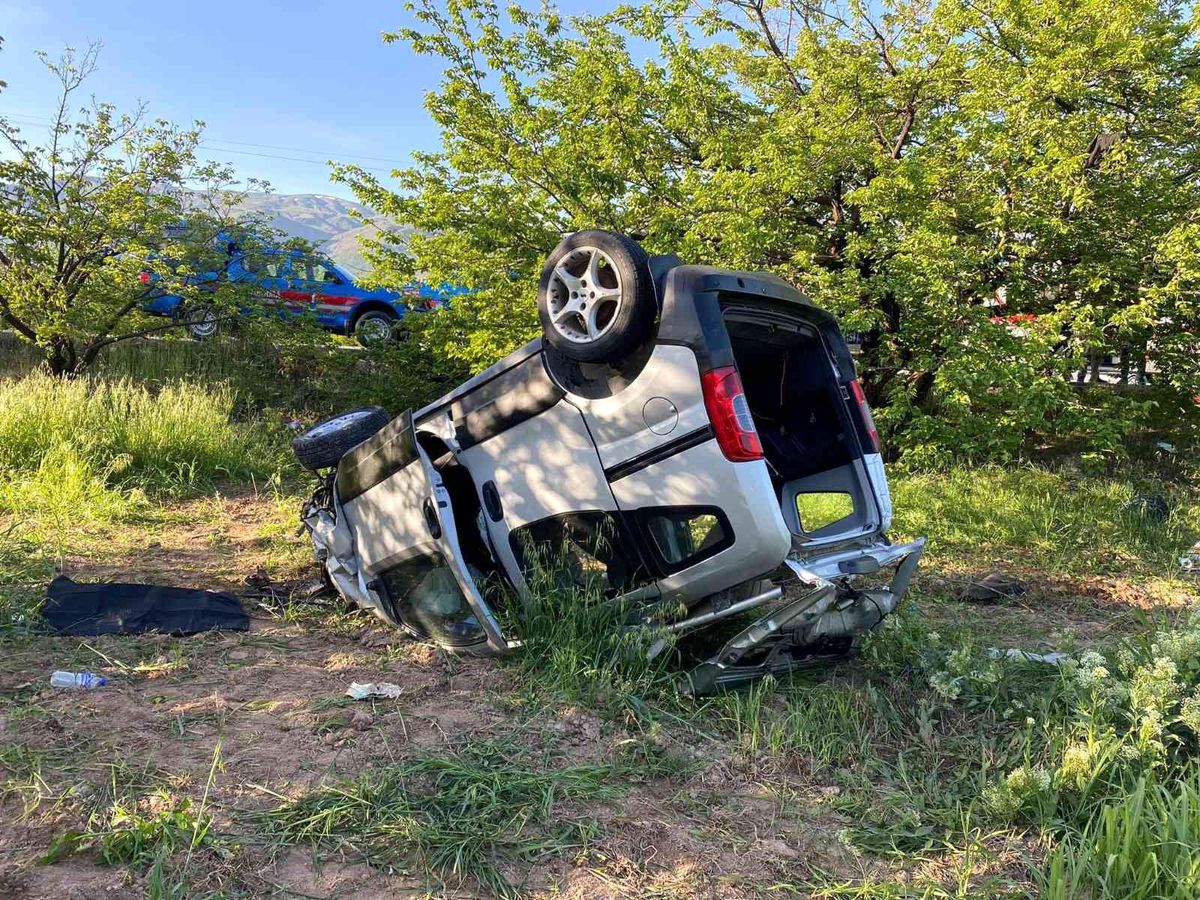 Malatya'da feci kaza: 2'si bebek 3 ölü, 3 yaralı