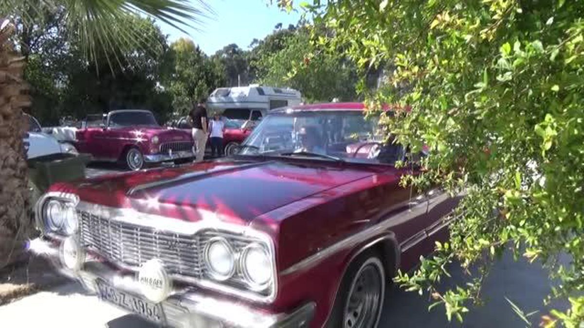 Muğla'da klasik otomobil şenliği düzenlendi