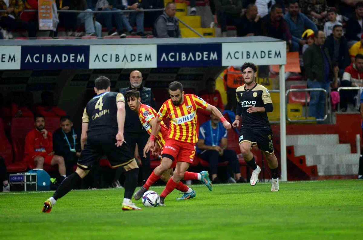 Spor Toto Süper Lig: Kayserispor: 3 - Yeni Malatyaspor: 0 (Maç Sonucu)