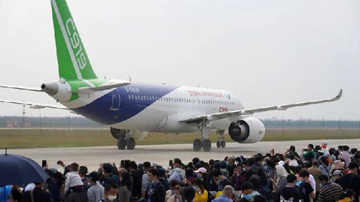 Teslim Edilecek İlk C919 Yolcu Uçağı İlk Test Uçuşunu Başarıyla Tamamladı