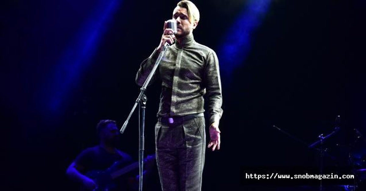 #039;biletinial Yaz Konserleri\' Cem Adrian\'la Başladı