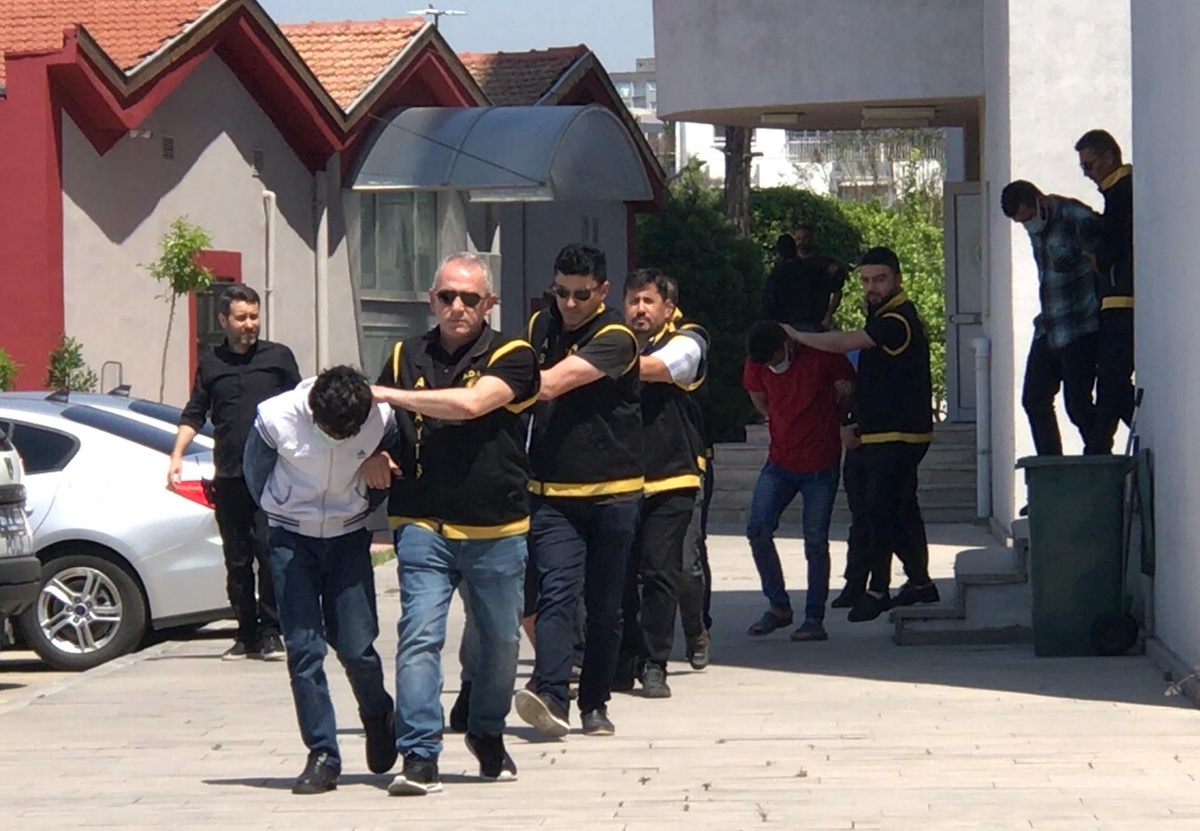 Son dakika haberi! 4 hırsızlık zanlısı tutuklandı