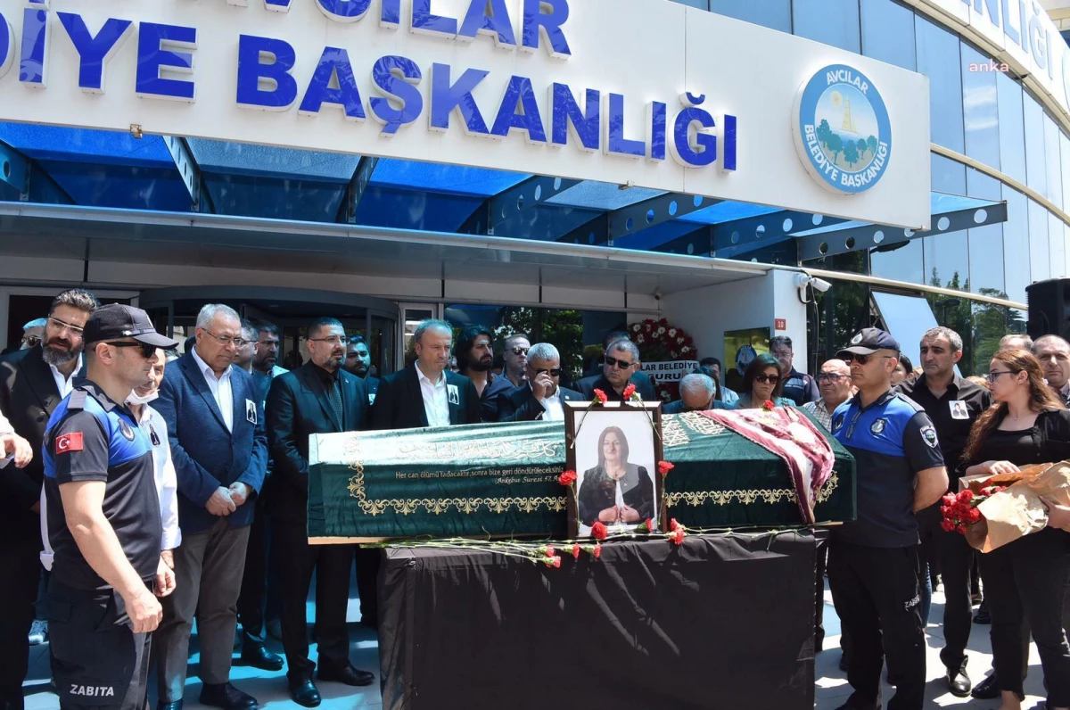 Avcılar Belediye Meclis Üyesi Oya Yıldırım Turan, Son Yolculuğuna Uğurlandı