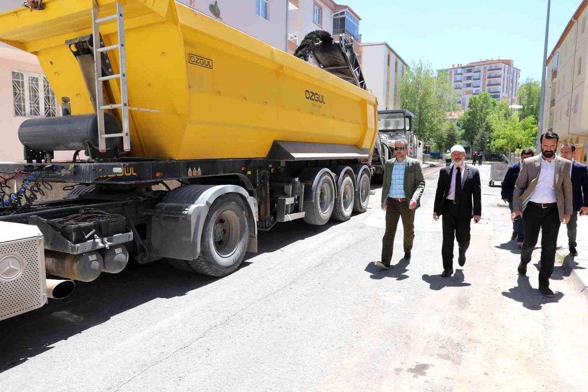 Başkan Çolakbayrakdar: "Turgutreis Mahallesini yeniliyoruz"
