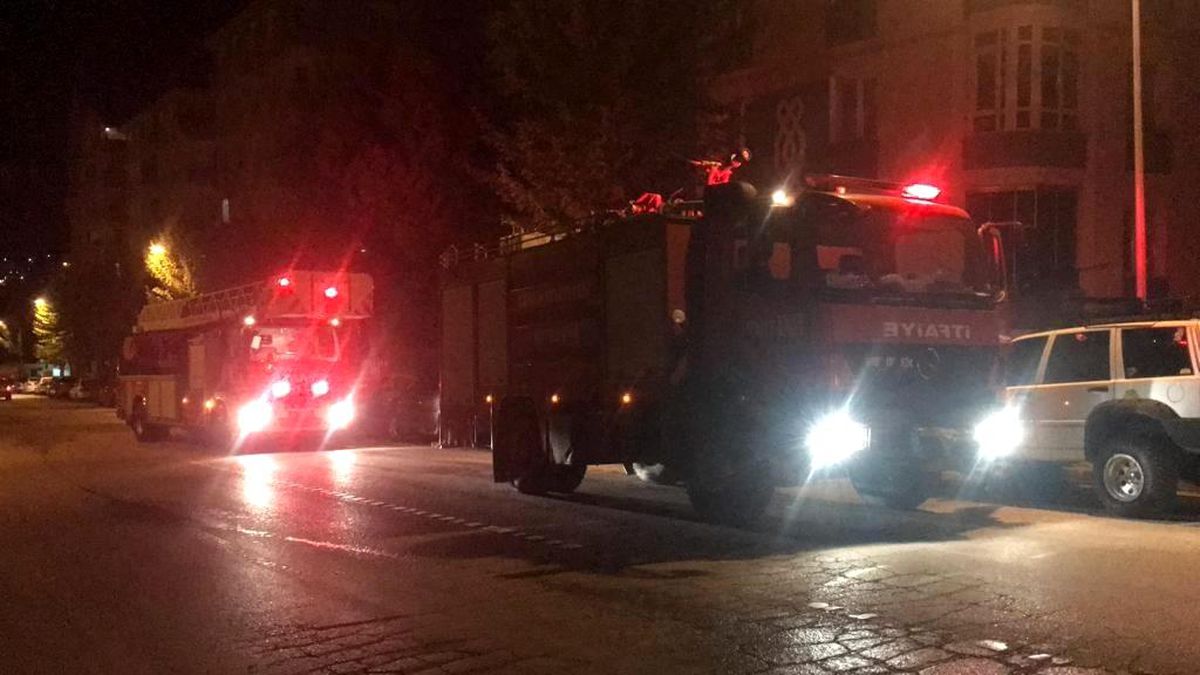 Bodrum katındaki yangın paniğe neden oldu