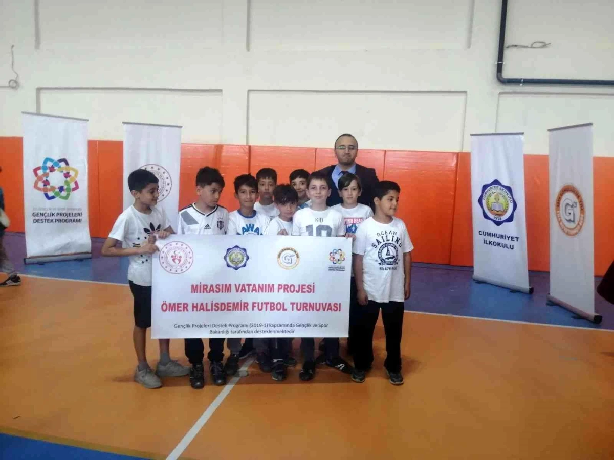 Son dakika haberi | Güründe şehit Ömer Halis Demirin adıyla turnuva düzenlendi