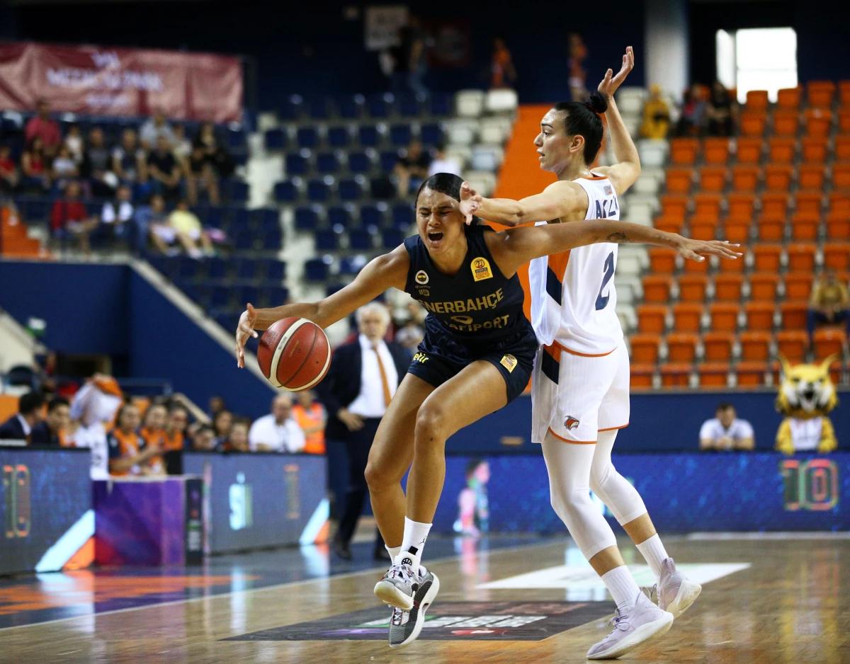 Herbalife Nutrition Kadınlar Basketbol Süper Ligi play-off final serisinde, ÇBK Mersin Yenişehir Belediyesi\'ni 97-71 yenerek seriyi 3-0 kazanan...