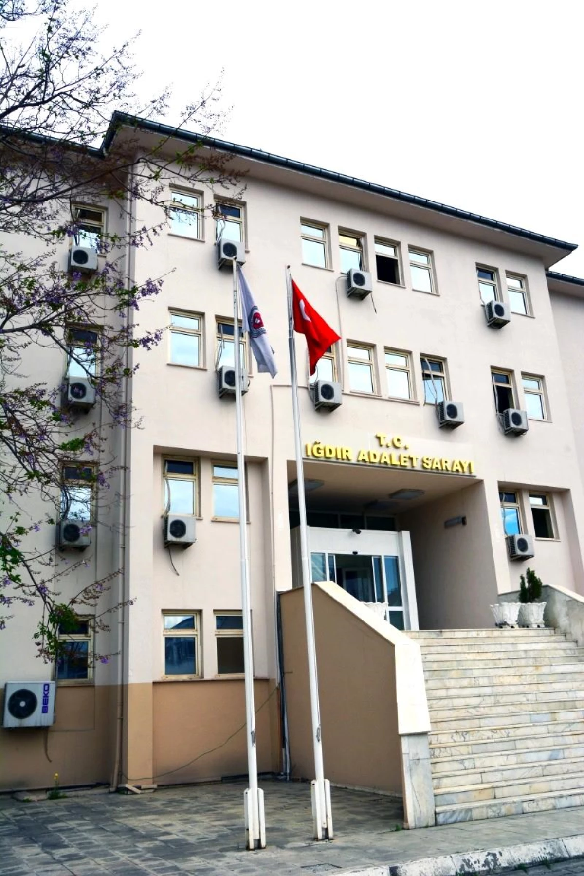 Iğdır'da kablo hırsızları tutuklandı