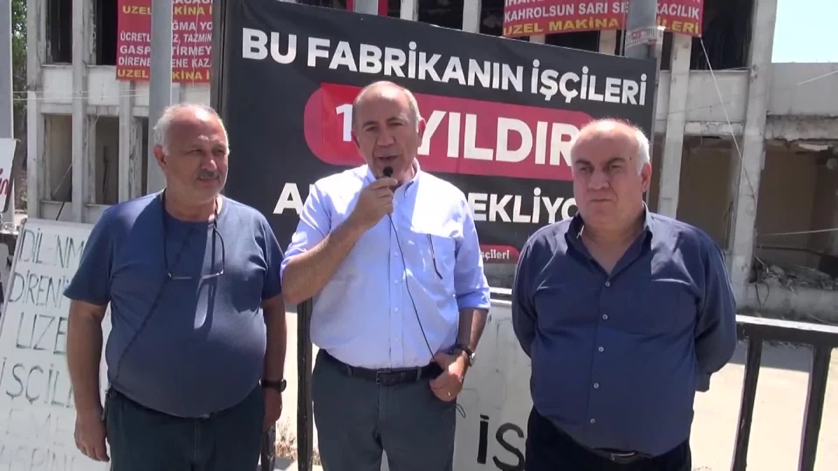 İstanbullu Sanayi Çalışanı: Tost Bile Yiyemiyoruz. Bir Tost 25 Lira. Boş Tost Yiyoruz. Tostçu Bizi Seviyor, O Yüzden Bize Salça Sürüyor