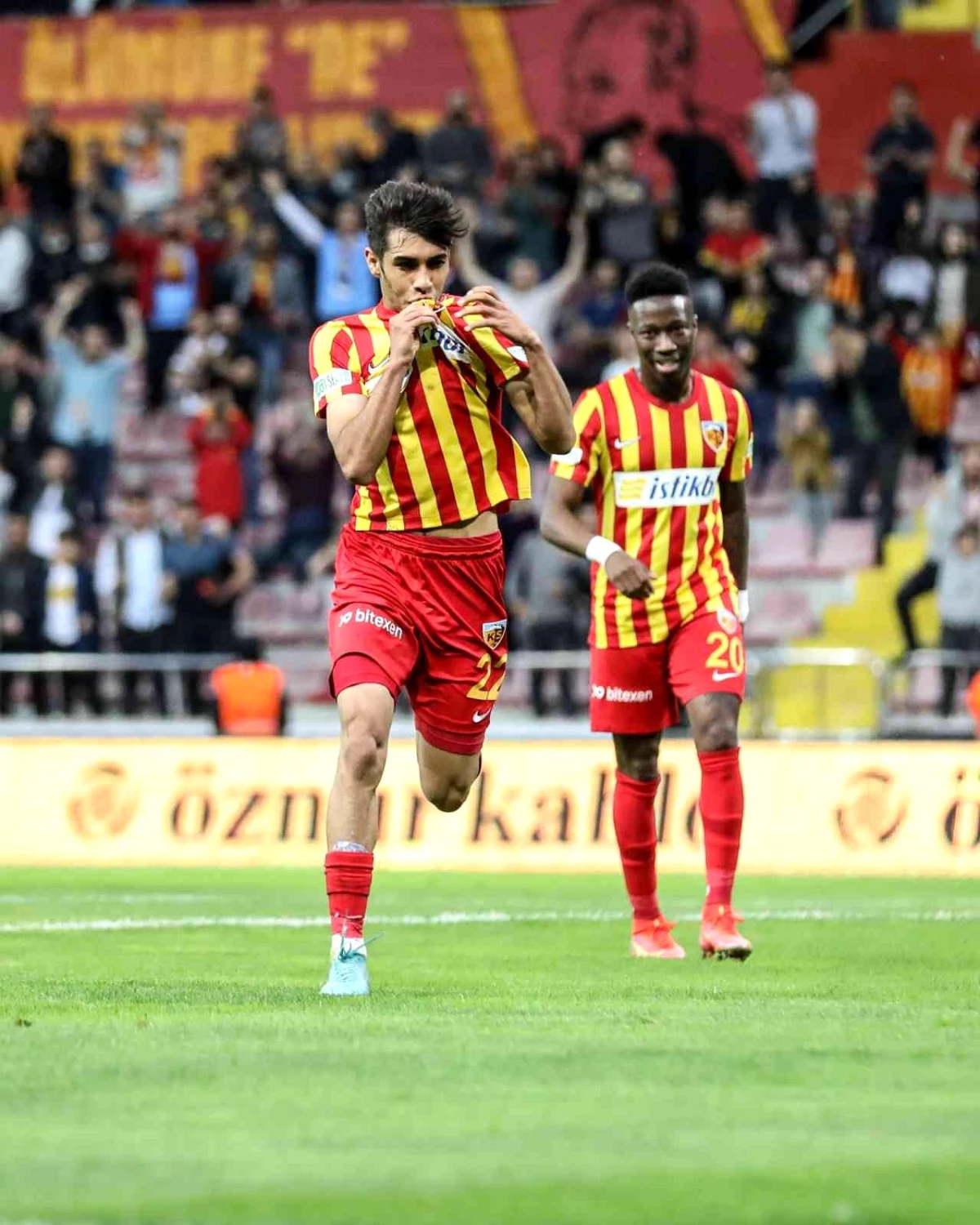 Kayserispor\'un genç futbolcusu Hayrullah ilk golünü attı