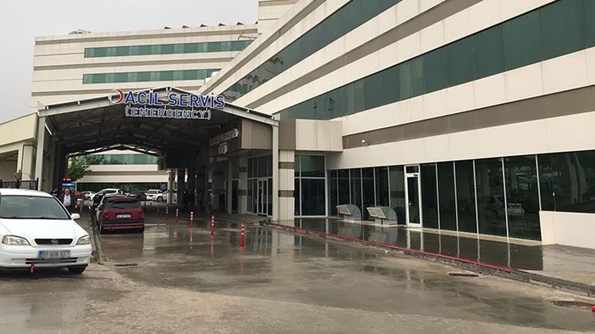 Konya\'nın Ereğli ilçesinde yaklaşık 250 kişi hastaneye kaldırıldı! Kaymakamlık konuyla ilgili araştırma başlattı
