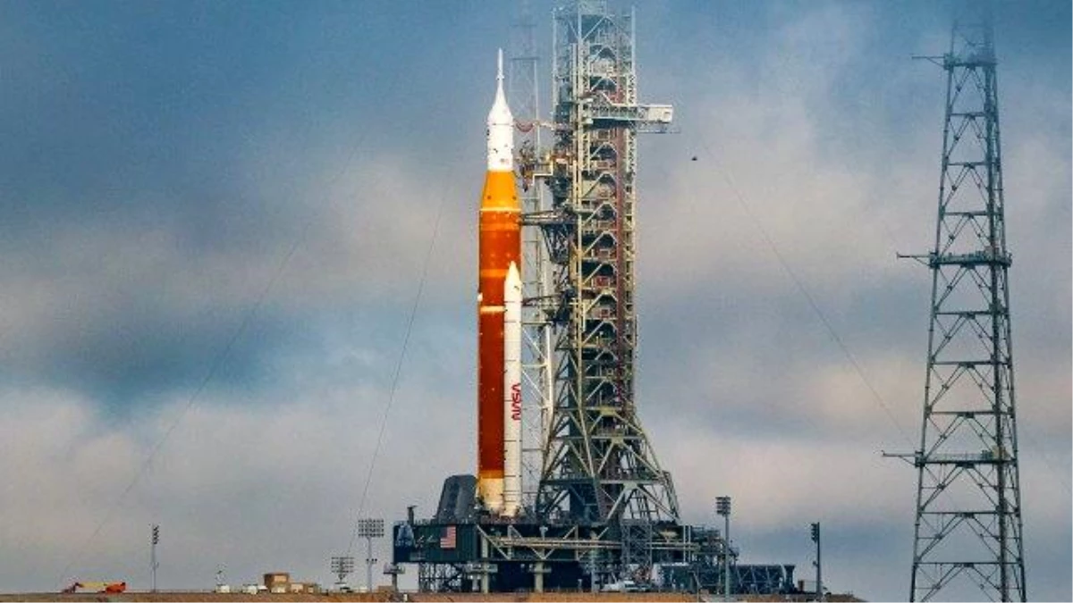 NASA, başına bela olan SLS\'yi onardı: İlk fırlatış ne zaman?