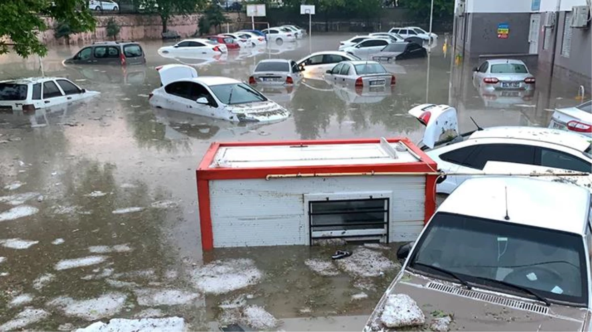 Türkiye yazı beklerken, il ve ilçeler sel suları altında kaldı, tarlalar zarar gördü